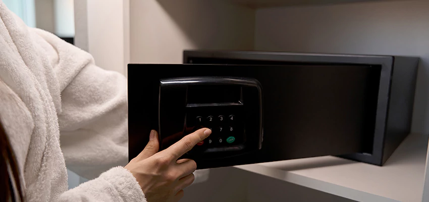 Safe Unlocking Service Company in South Monrovia Island, California