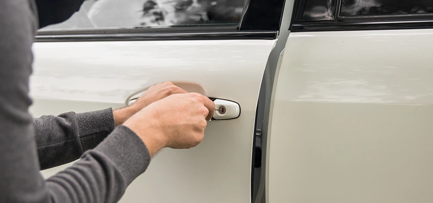Unlock Car Door Service in South Monrovia Island, CA